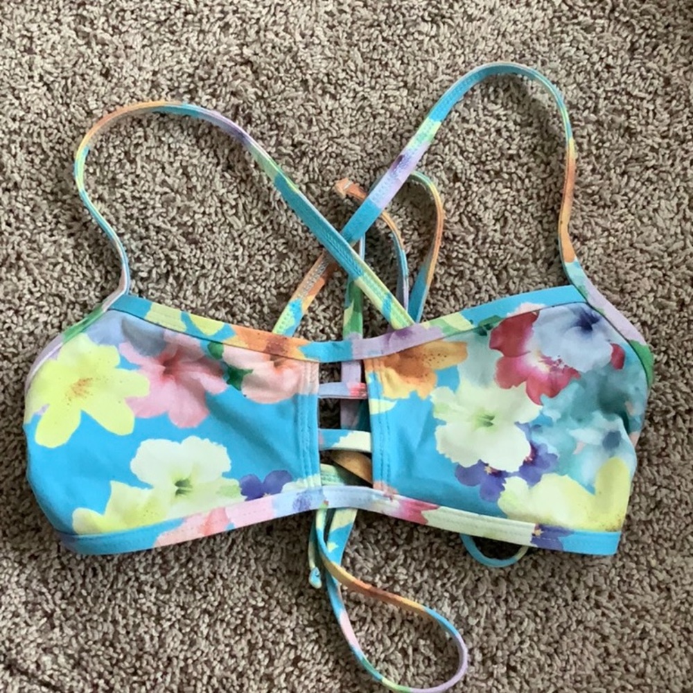 JOLYN bikini top